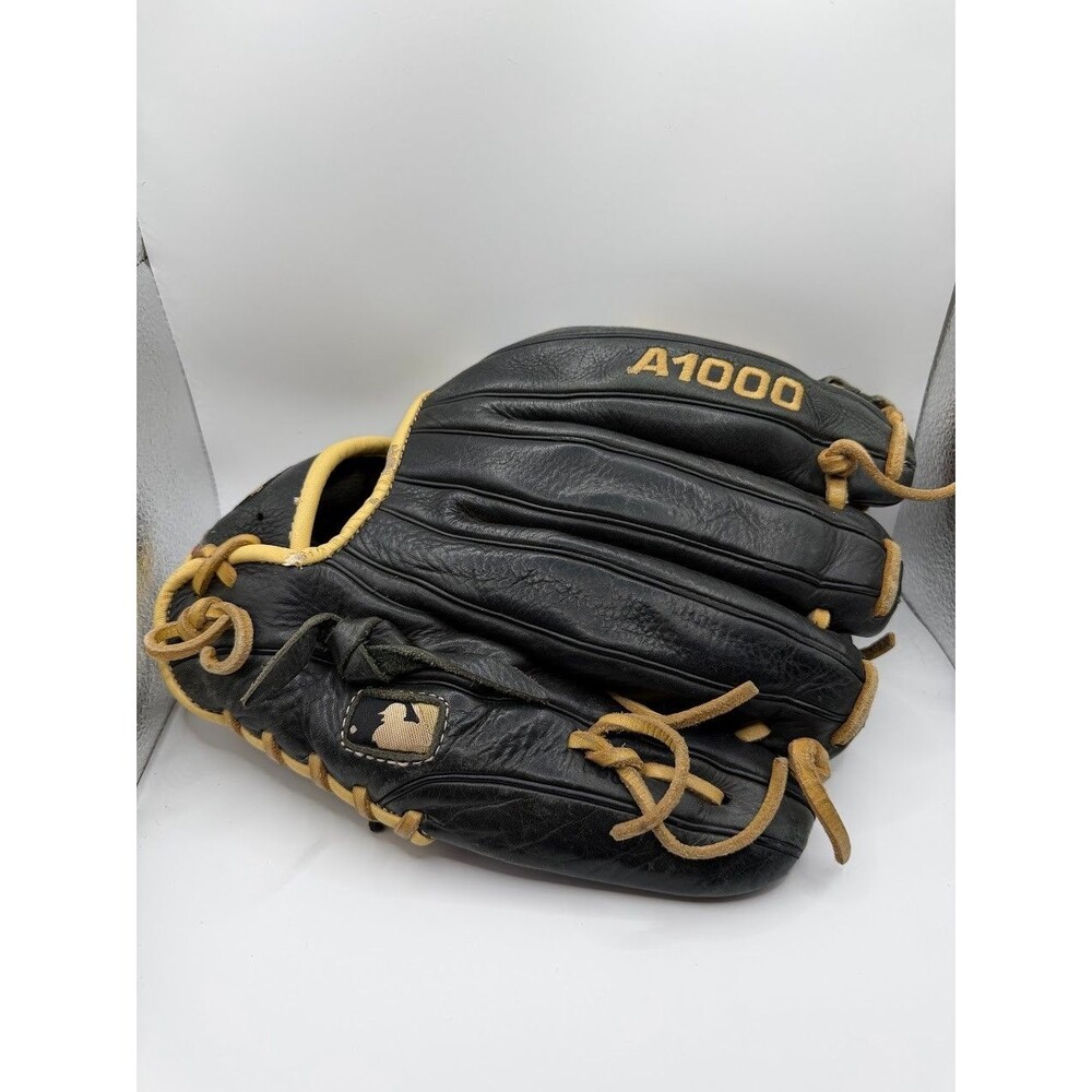 Wilson A1000 Leather Baseball Glove Padded Left Hand Throw Black Lace-Up